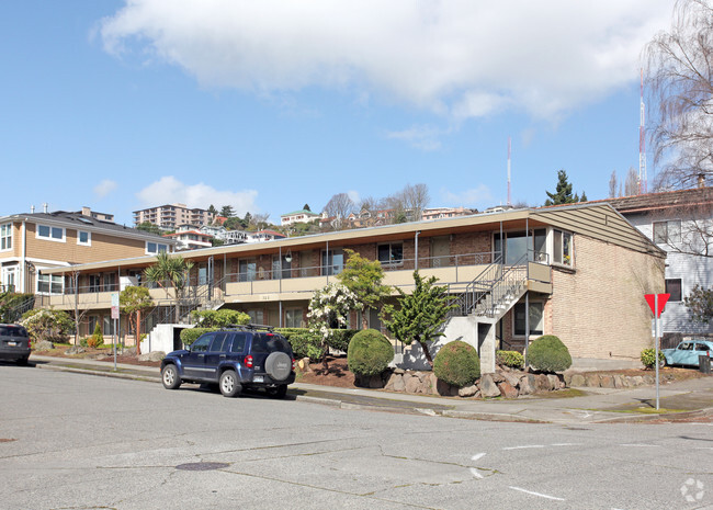 Primary Photo - The Valley Street Apartments