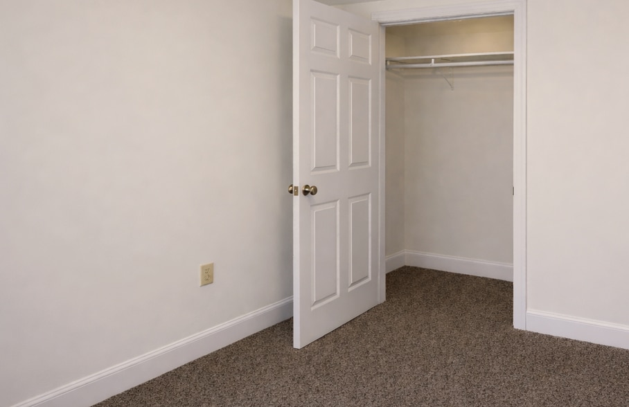 Bedroom 2 - 26 Tacy Ln