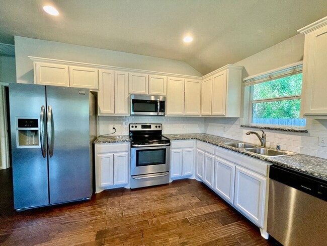 Building Photo - House for Lease in Sherman