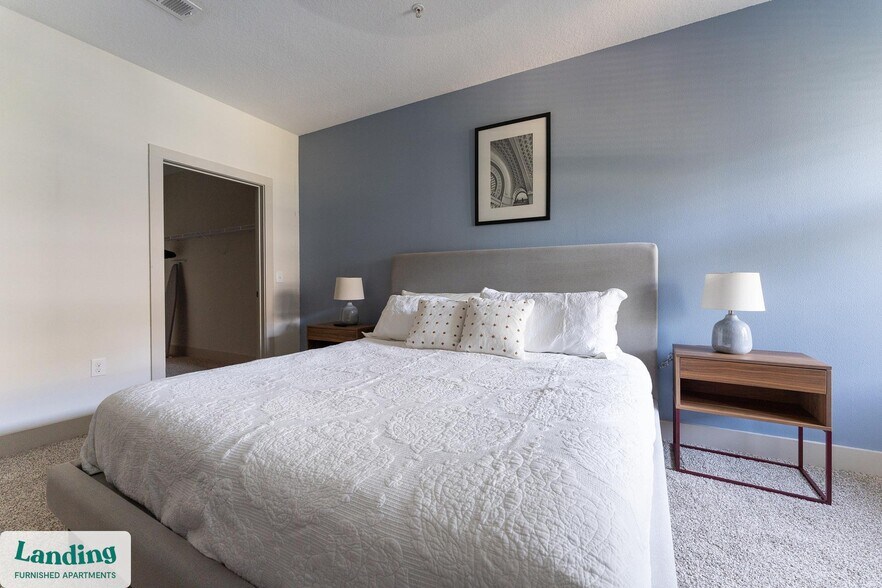 Building Photo - 655 W Marina Cove Dr