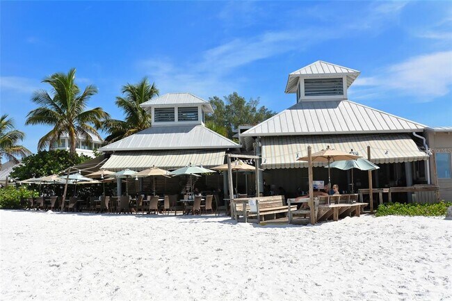 Building Photo - 1111 Mallorca Dr