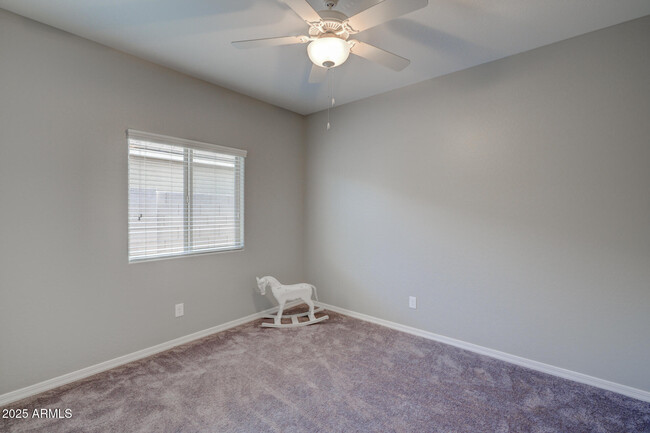 Building Photo - 42027 N Wollemi St