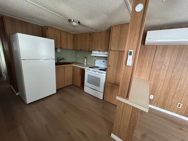 Building Photo - Cute and cozy 1 bed 1 bath