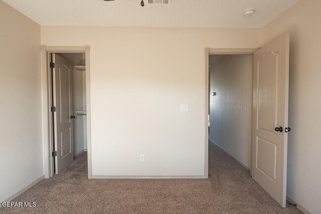 Building Photo - 7128 Copper Canyon Drive