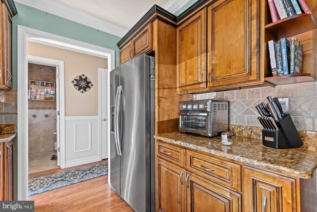 Building Photo - 1003 Mulberry Ct