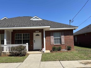 Building Photo - 7320 Mangum Dr