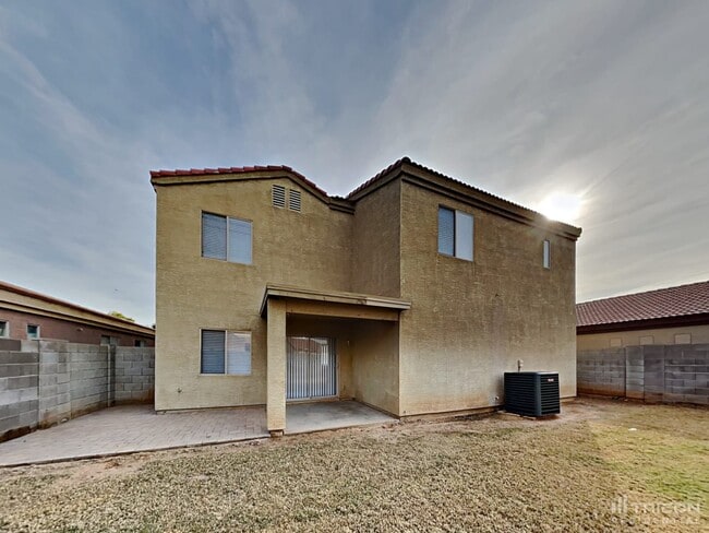 Building Photo - 2618 S Devonna Ln