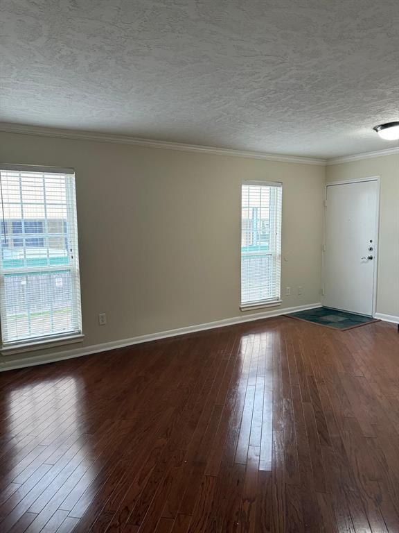 Building Photo - 6410 Del Monte Dr