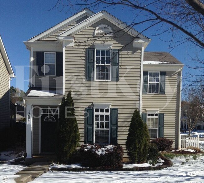 Primary Photo - 19004 Long Pond Ln