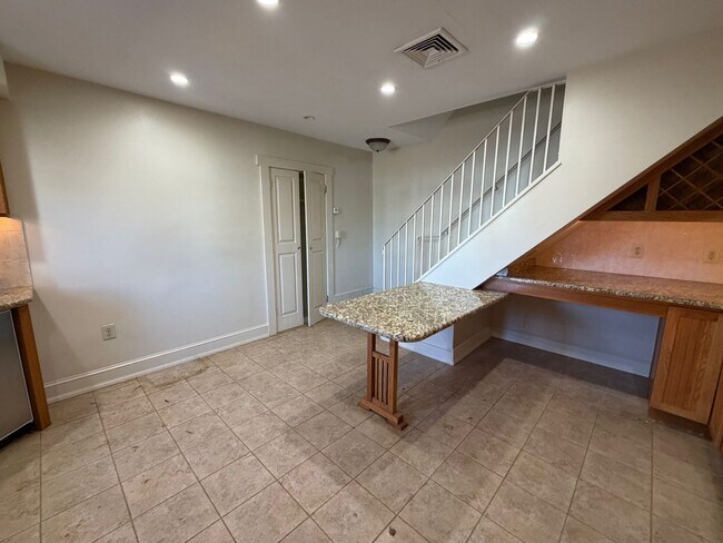 Building Photo - Cornerstone