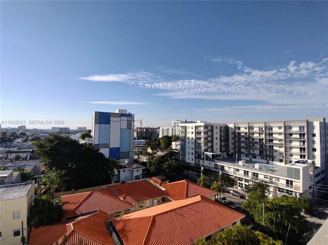 Building Photo - 36 NW 6th Ave