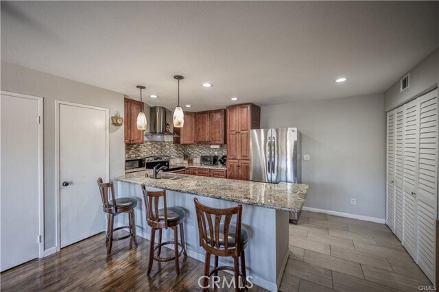 Building Photo - 25031 Peachland Ave