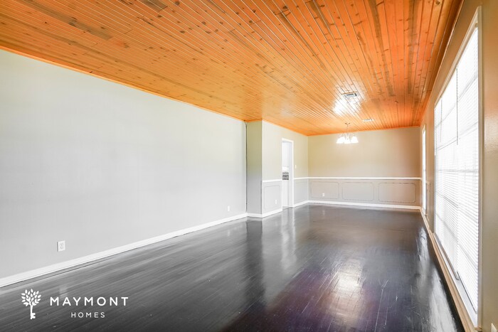 Building Photo - 3352 Ridgefield Dr