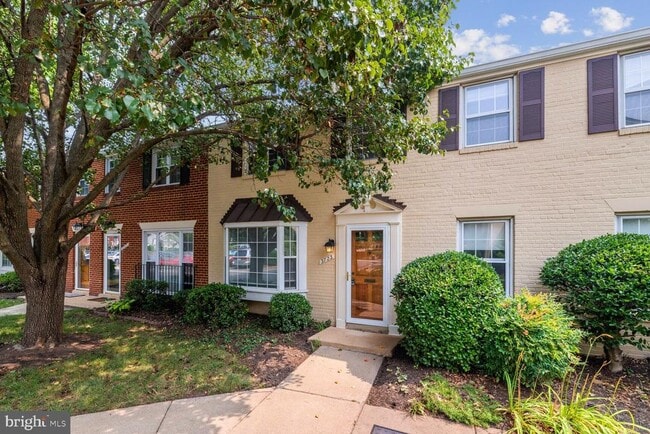 Building Photo - 3723 Ingalls Ave