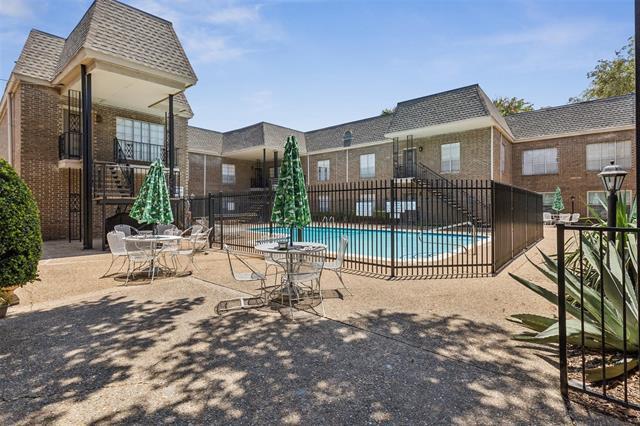 Building Photo - 4420 Harlanwood Dr