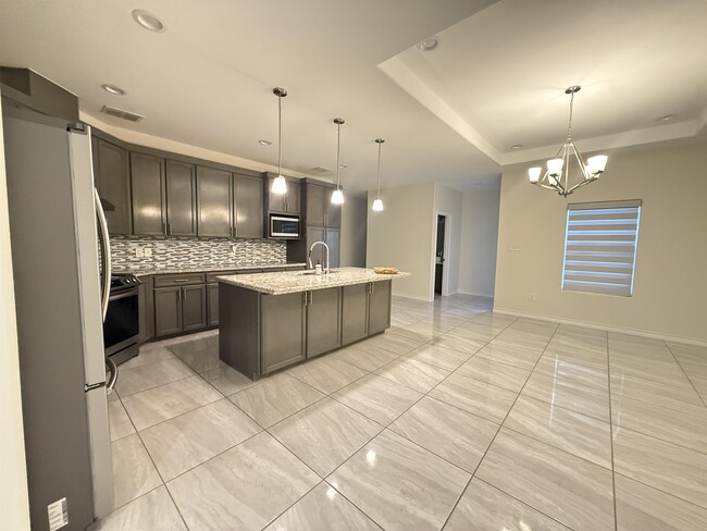 Building Photo - 1505 Orto Dr.
