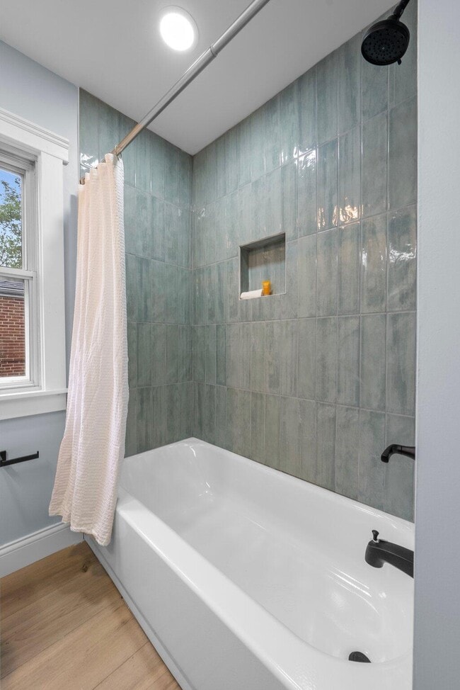 Building Photo - 2583 Wexford Rd