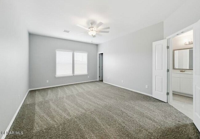 Building Photo - 1409 Indigo Sky St