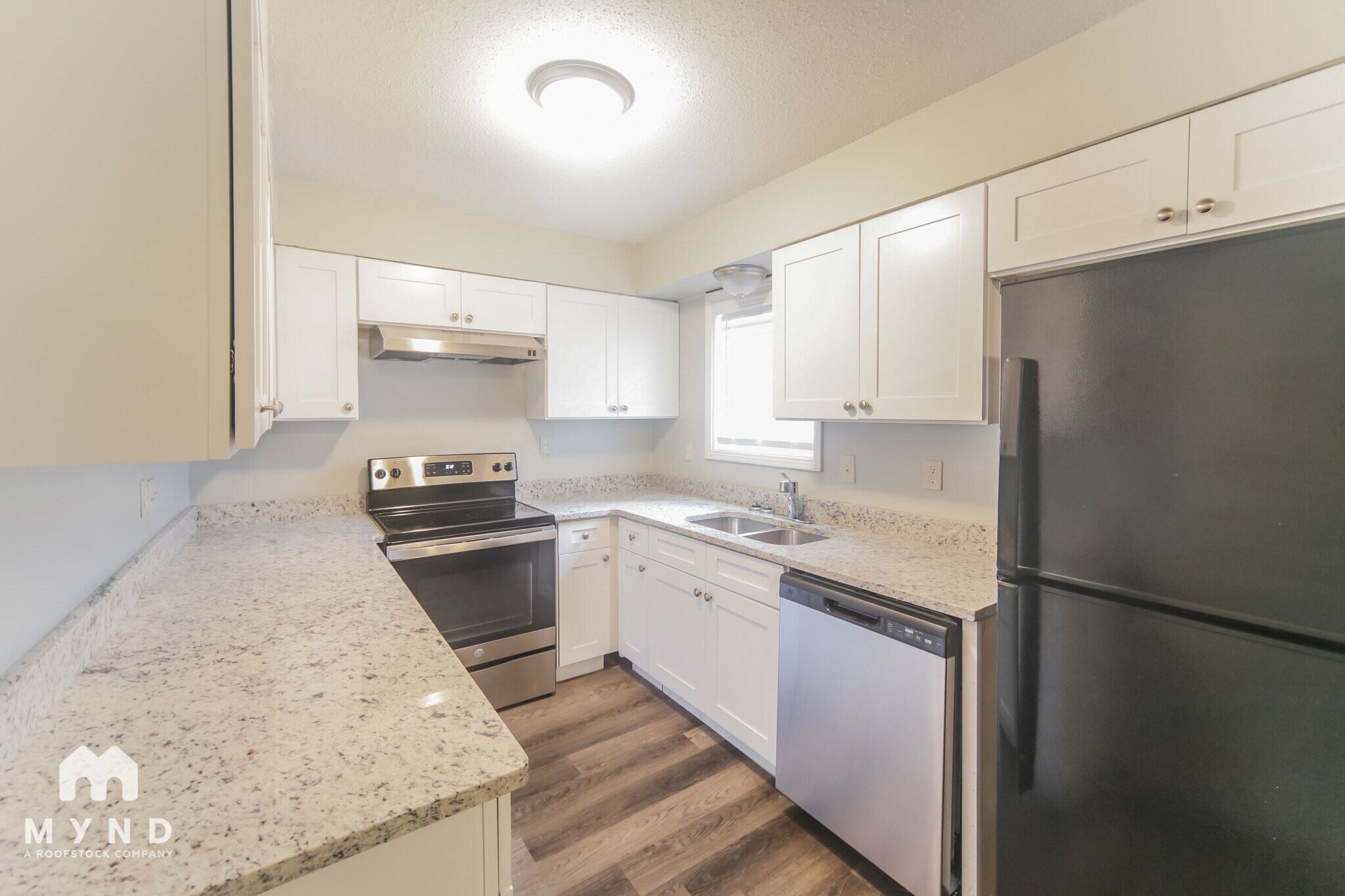 Building Photo - 2695 Shady Grove Dr