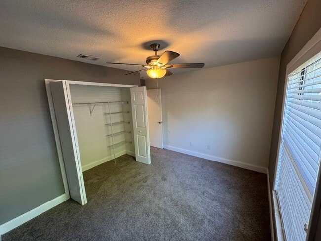 Building Photo - 3166 S Semoran Blvd