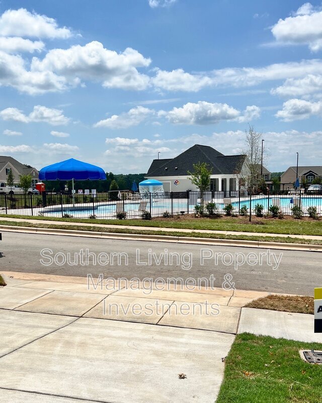 Building Photo - 3120 Winged Elm St