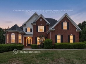 Building Photo - 460 Nora Dr