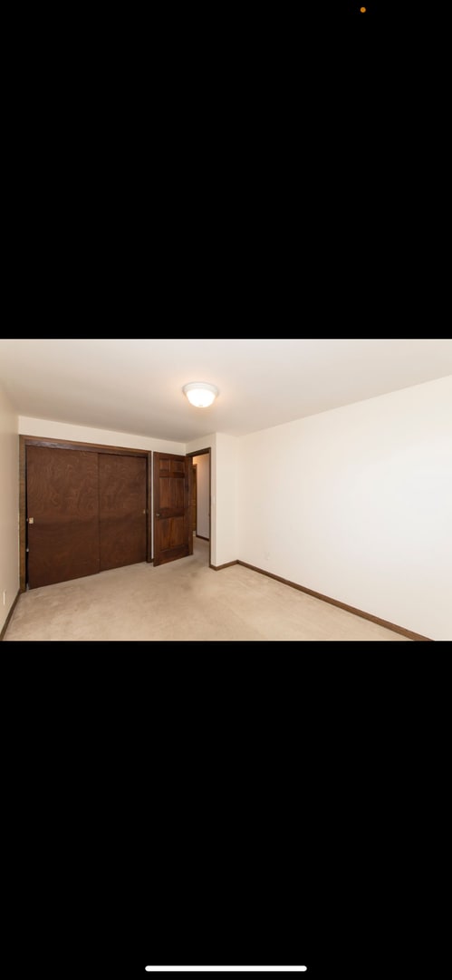 Building Photo - Welcome home to this 4-bedroom home in Kettering