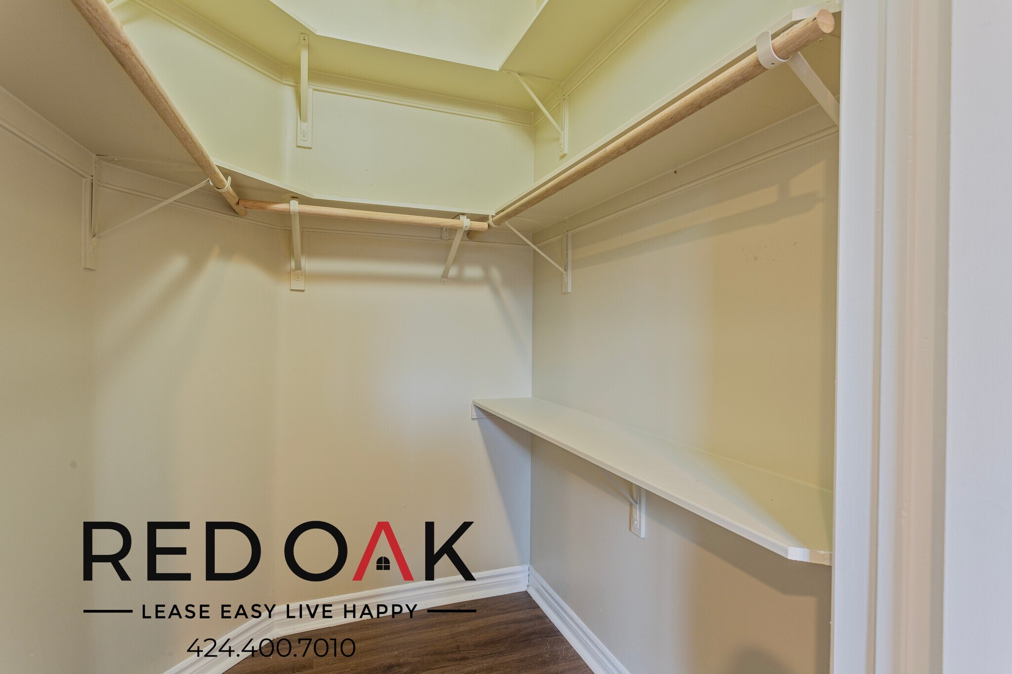 Building Photo - 8747 Sepulveda Blvd