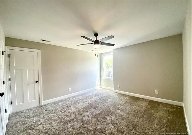 Building Photo - 442 W Summerchase Dr