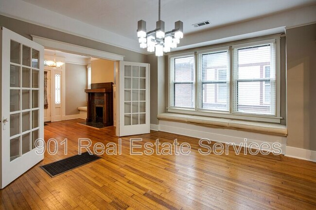 Building Photo - 1552 Forest Ave