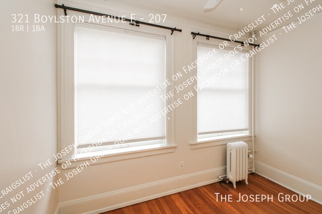 Building Photo - 321 Boylston Ave E
