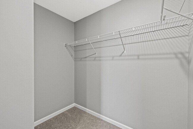 Building Photo - 6068 Arbor Wds Way