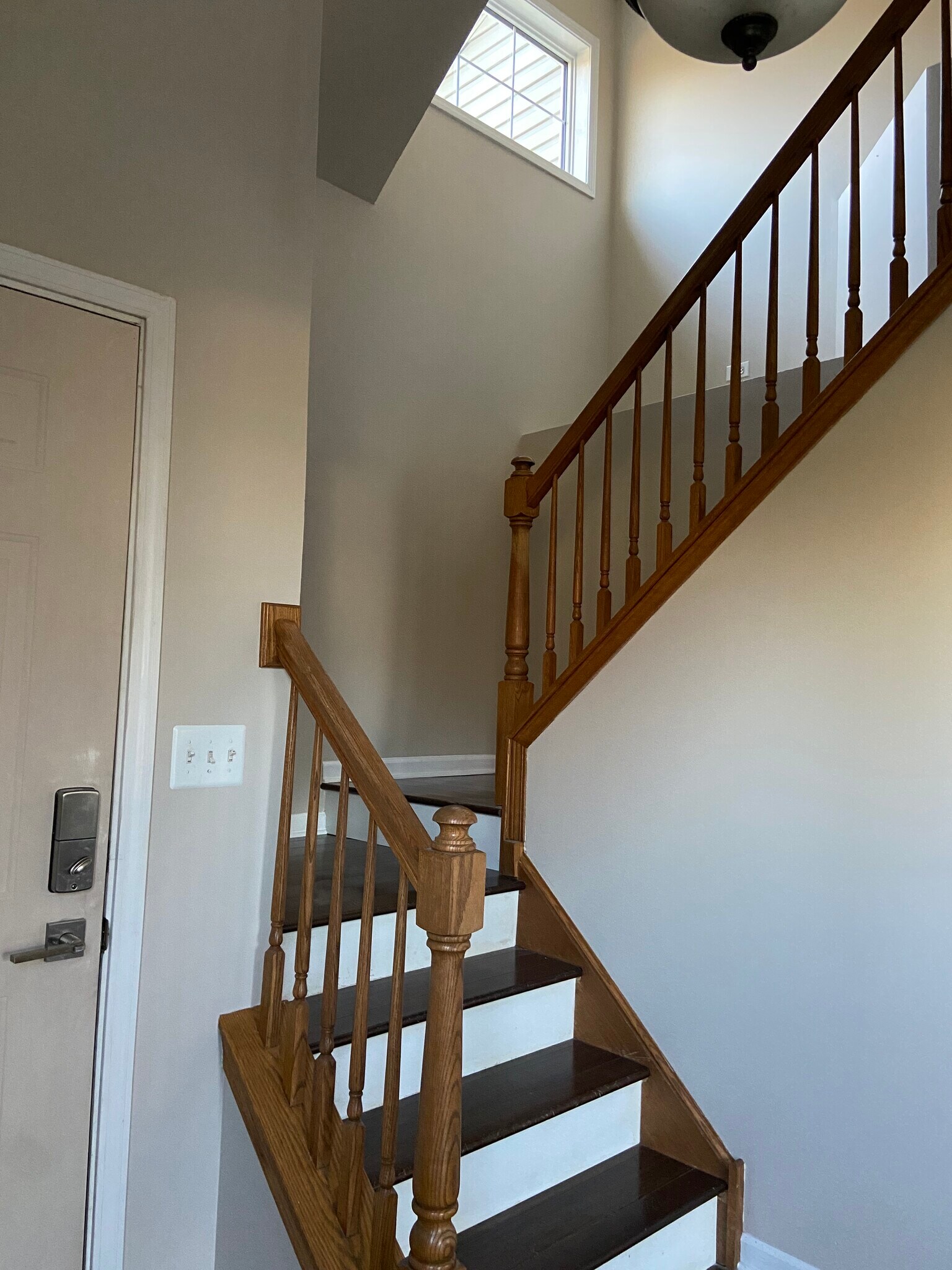 Bamboo stairs to upstairs bedrooms - 514 Heritage Dr
