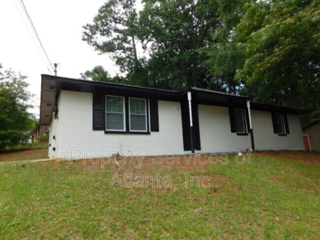 Primary Photo - 10137 Waterford Rd NE