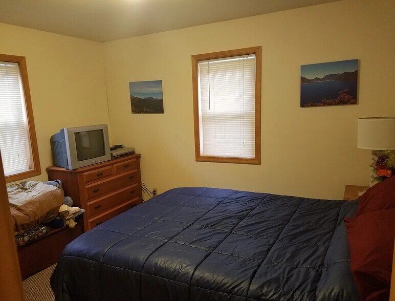 Building Photo - 5119 Winona Falls Rd