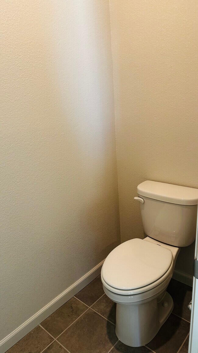 Building Photo - 3078 Feather Rd