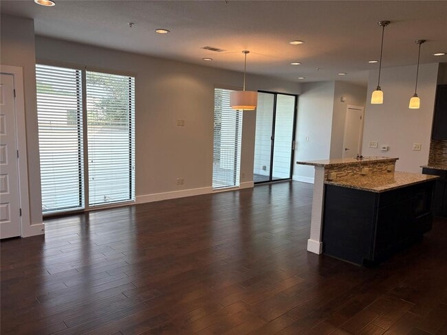 Building Photo - 1512 Forest Trail