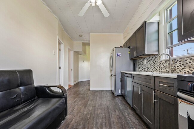 Building Photo - 310 Palisade Ave