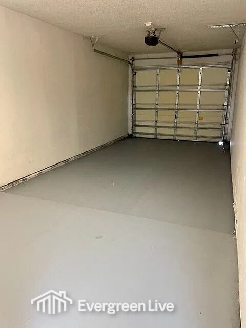 Building Photo - 37 Laiken Ct