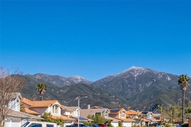 Building Photo - 20891 Porter Ranch Rd