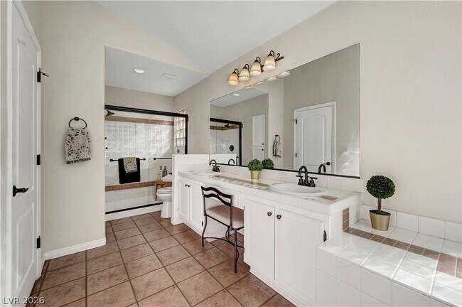 Building Photo - 1405 Sunblush Ln