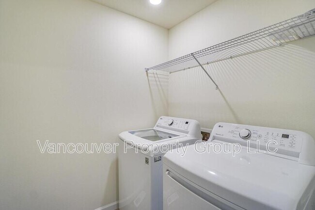 Building Photo - 15224 NE 70th St