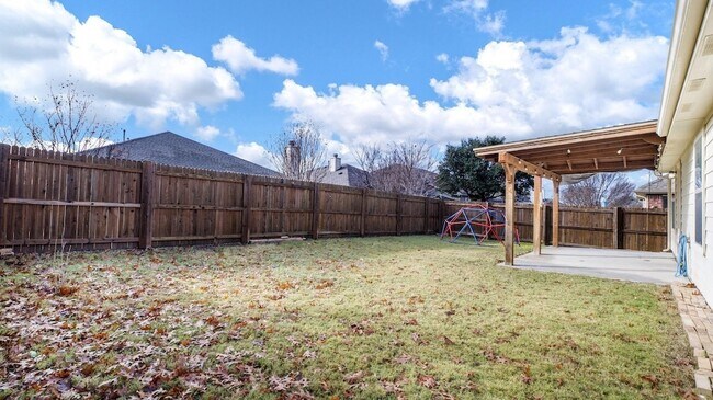 Building Photo - 5209 Bear Valley Dr