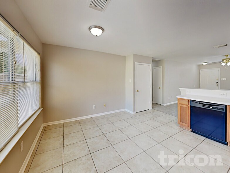 Building Photo - 8707 Texas Acorn Ave