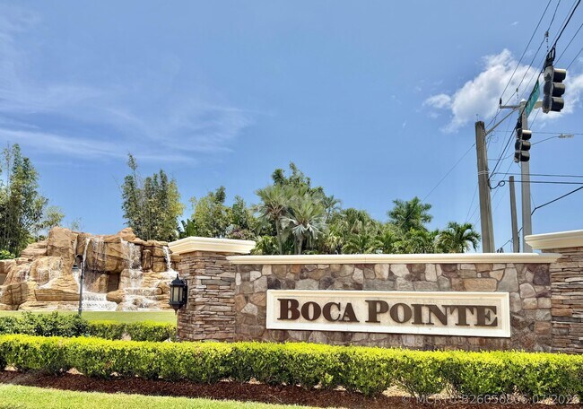 Building Photo - 6411 Via Rosa