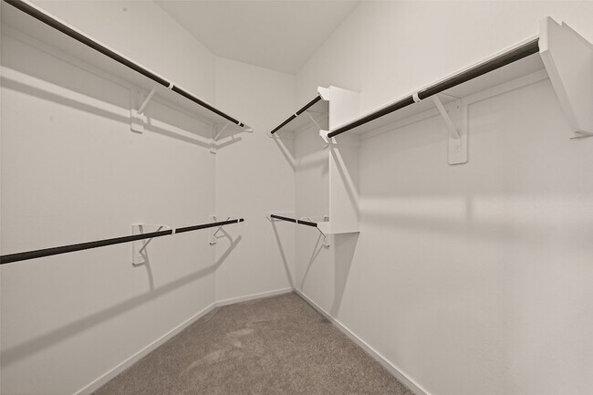 Building Photo - 7910 Eagle Crk Ln