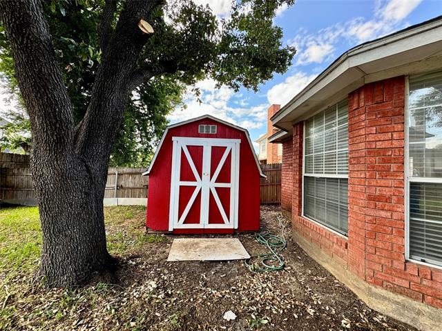 Building Photo - 3614 Parkmead Dr