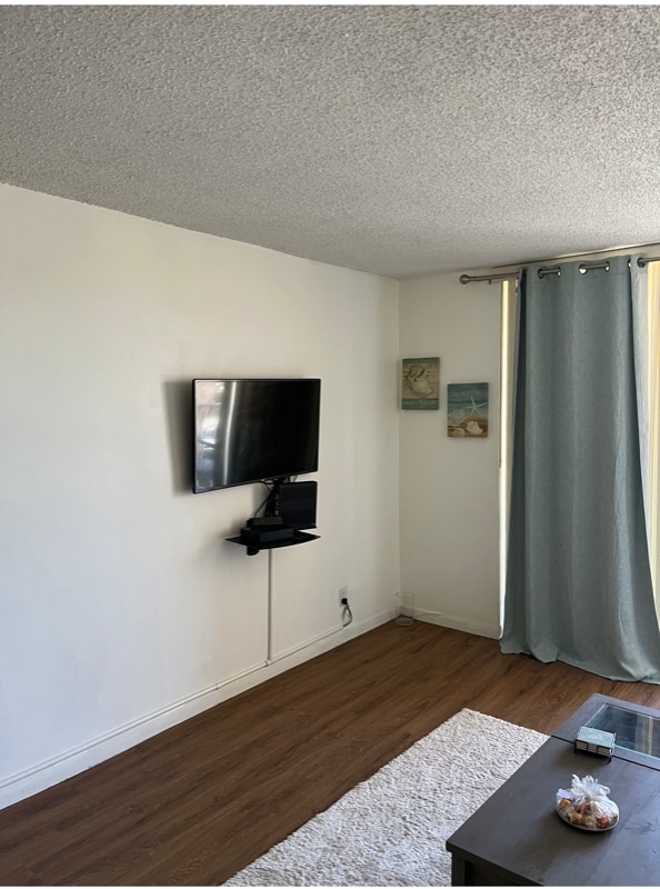 Building Photo - 500 Executive Center Dr