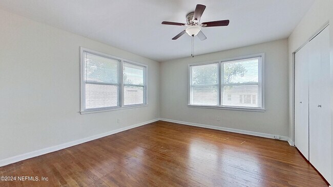 Building Photo - 1274 Belmont Terrace