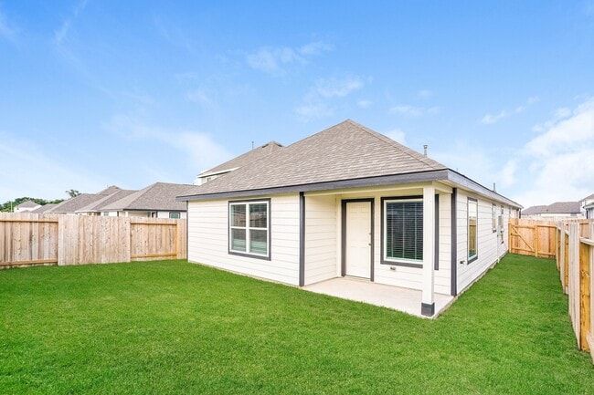Building Photo - 3009 Paintbrush Dr